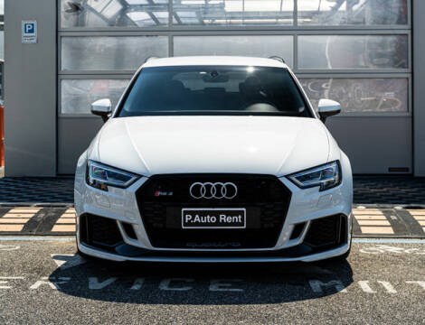 AUDI RS3